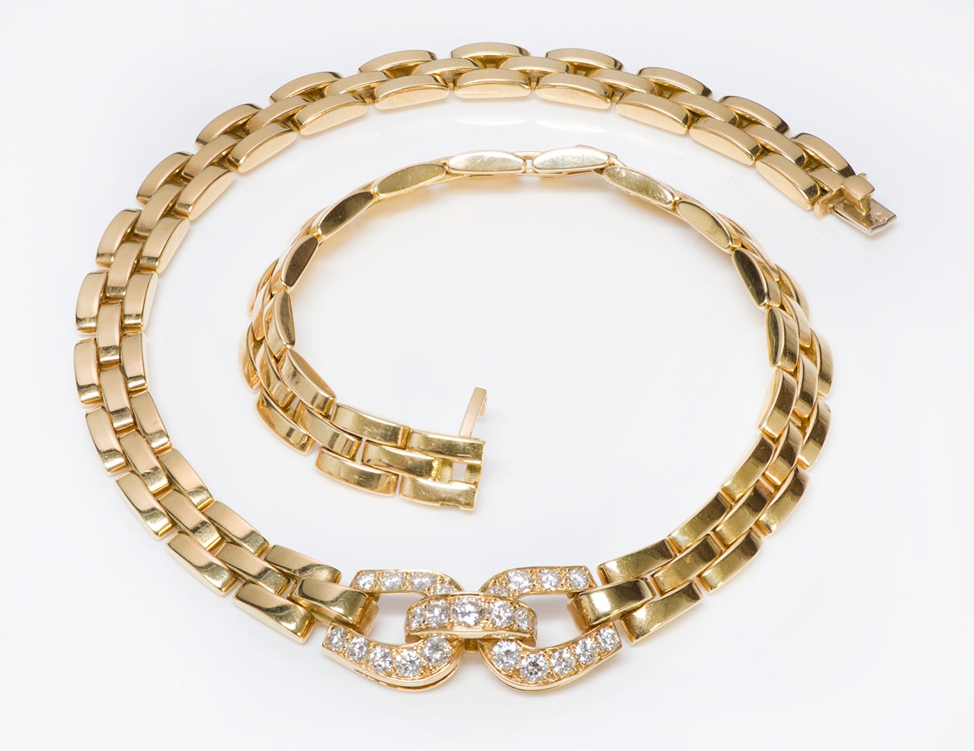 cartier necklace cost
