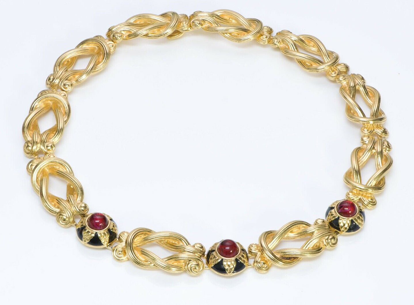 fendi-black-enamel-red-cabochon-glass-collar-necklace