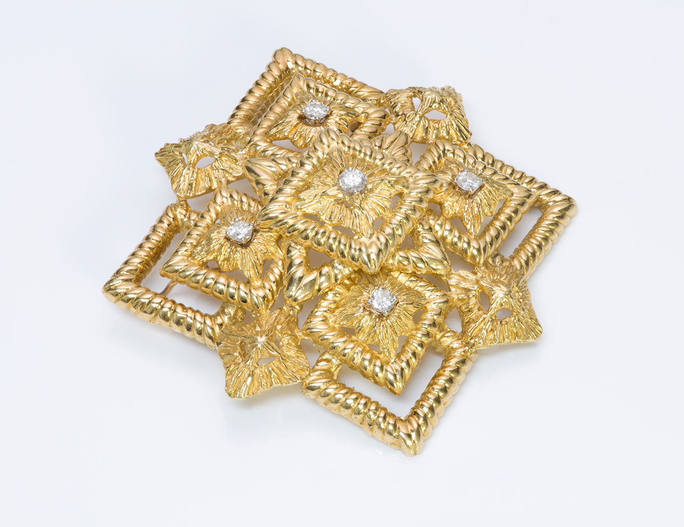 18k-yellow-gold-diamond-pendant-brooch