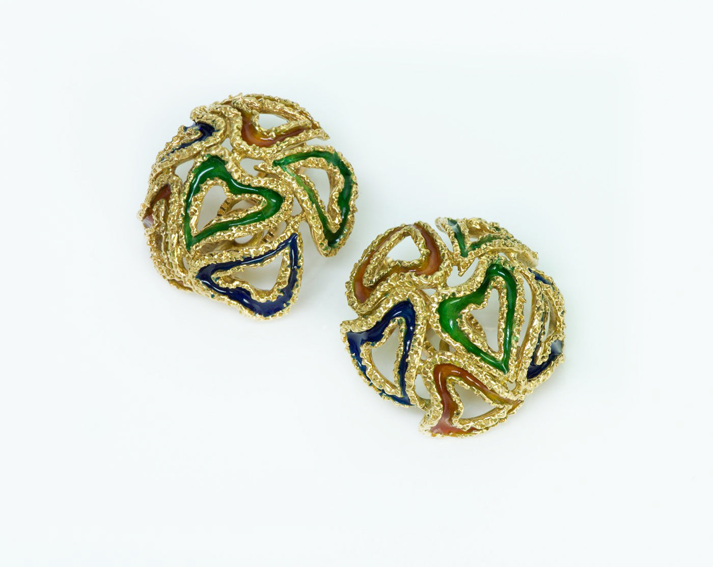 hermes-18k-gold-enamel-heart-earrings