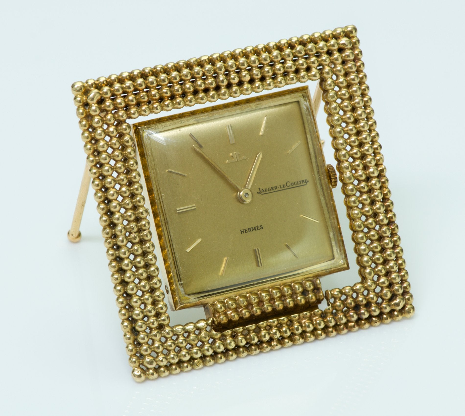 jaeger-lecoultre-hermes-gold-travel-clock