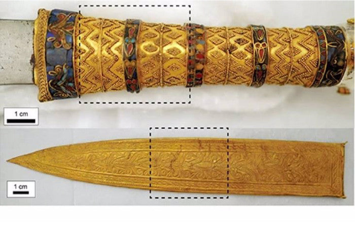 Story Of The Mysterious "Space" Dagger Of Pharaoh Tutankhamun