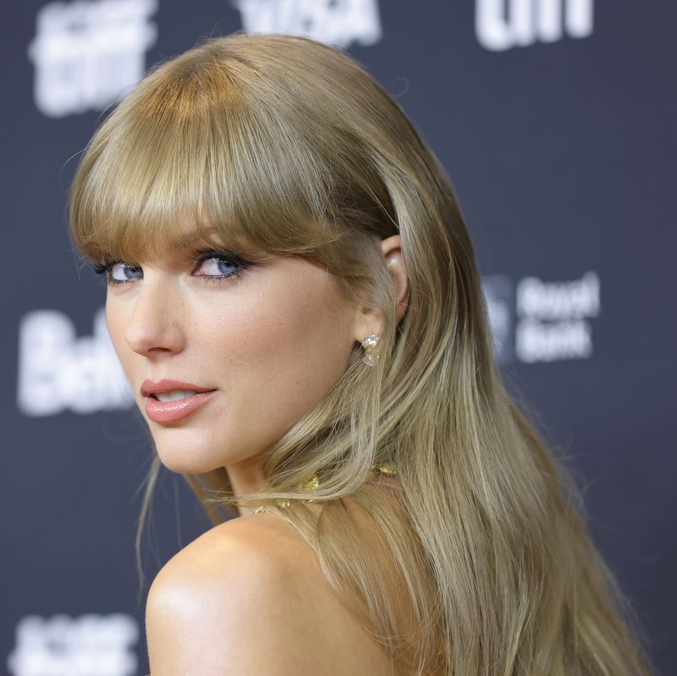 Taylor Swift Artist To Occupy The Entire Top 10 Of Billboard
