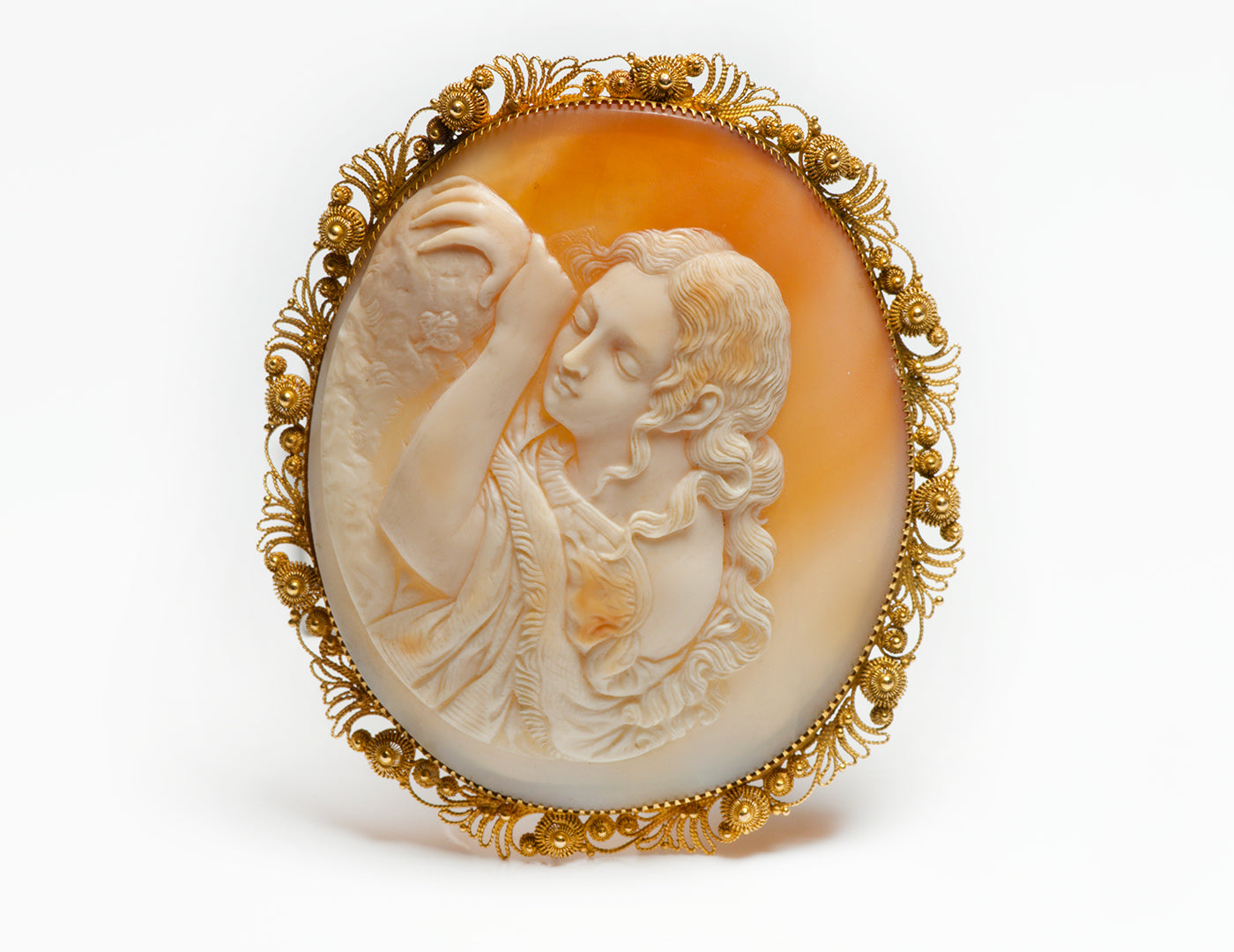 antique-large-shell-filigree-gold-cameo