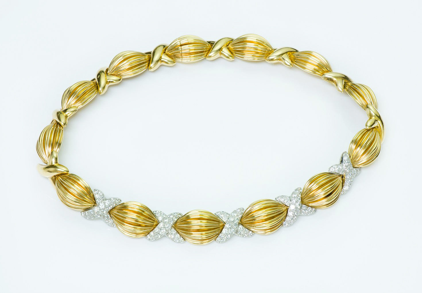 gold yellow charles-turi-18k-gold-diamond-necklace