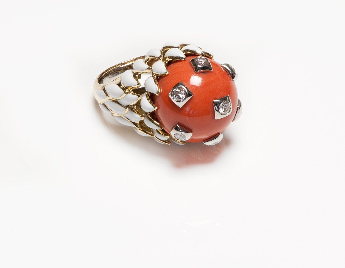 david-webb-18k-gold-coral-diamond-enamel-ring
