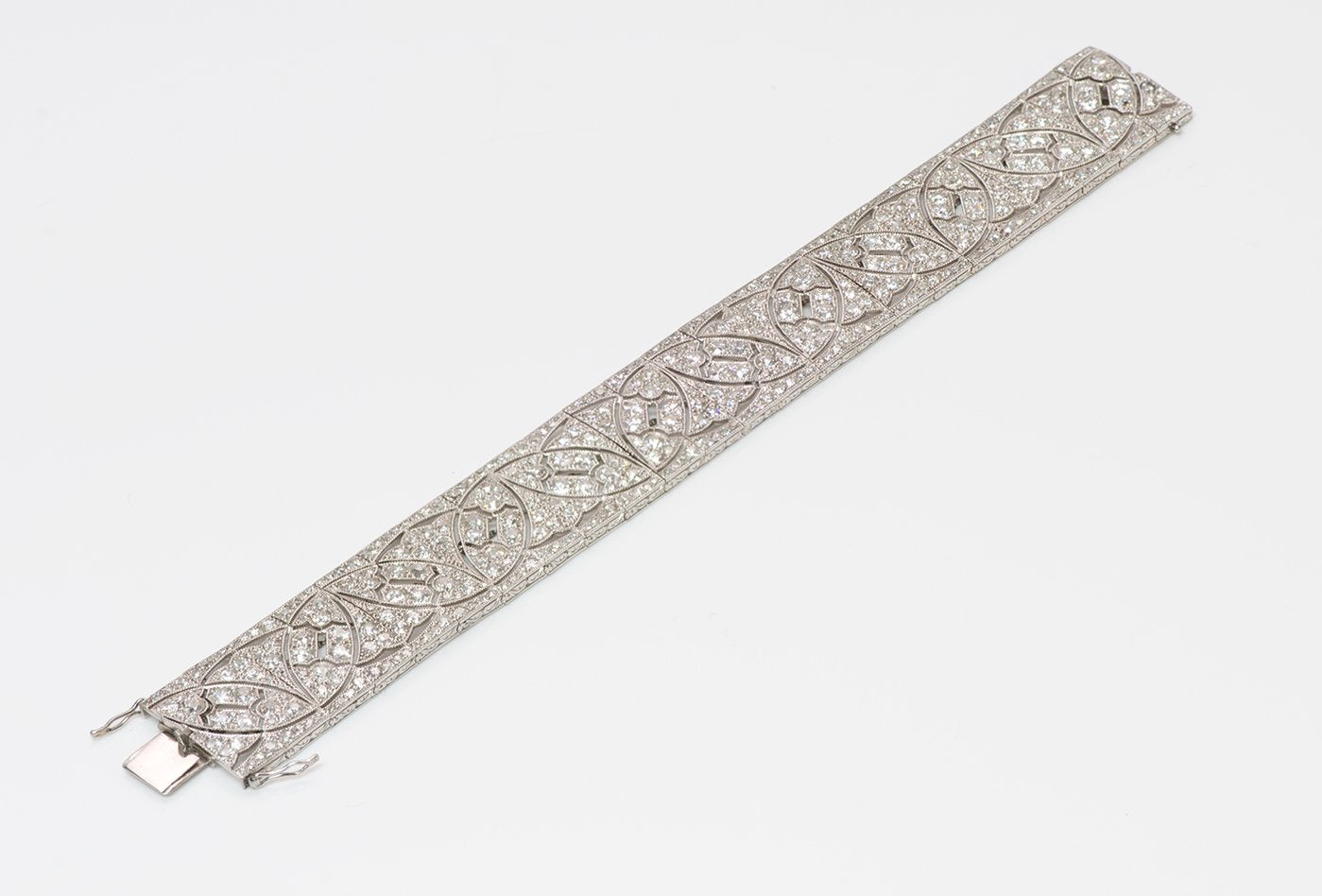 art-deco-wide-platinum-diamond-bracelet