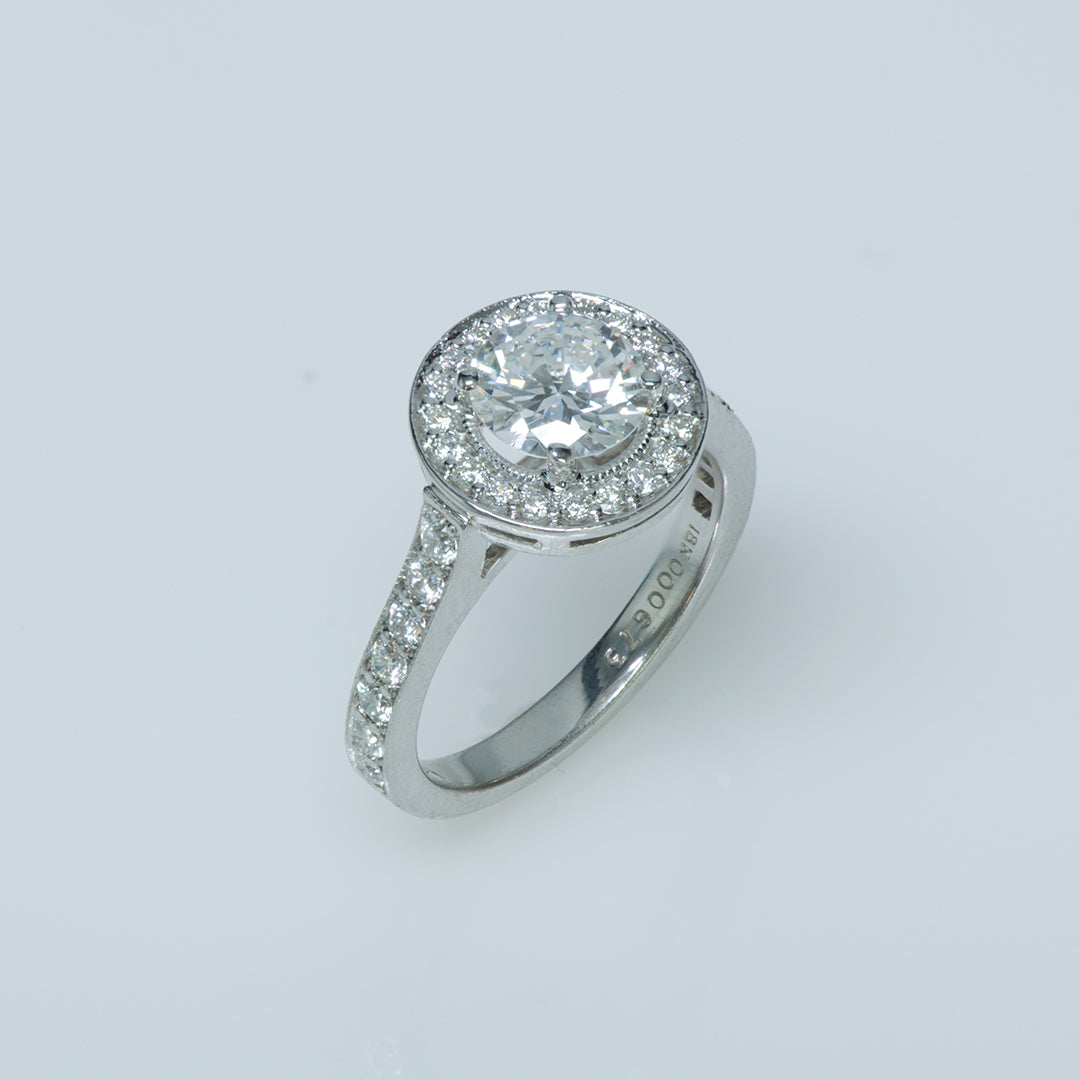 diamond-engagement-ring