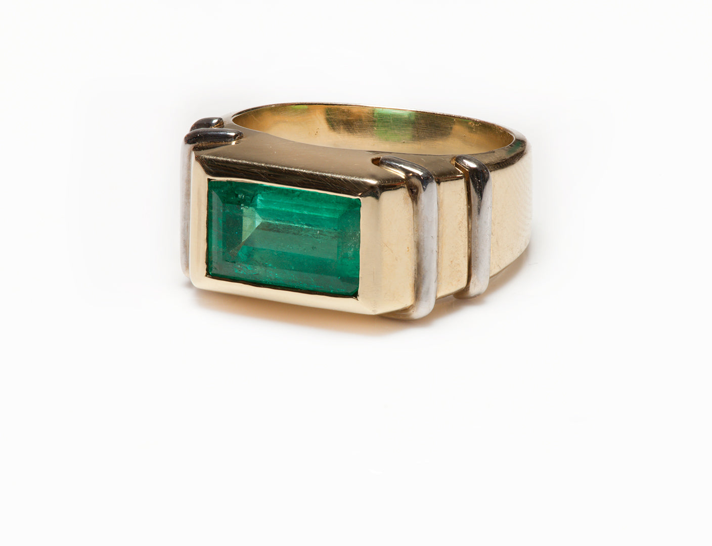 emerald ring