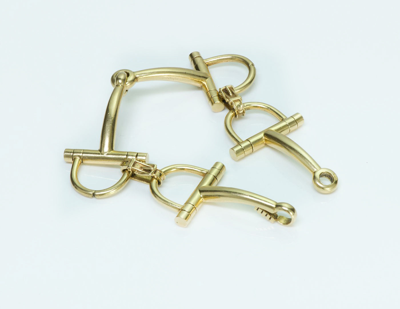 hermes-bracelet-gold snaffle 