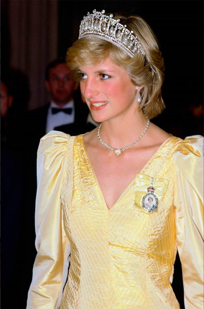 Story Tiara Princess Diana Wore At Her Wedding