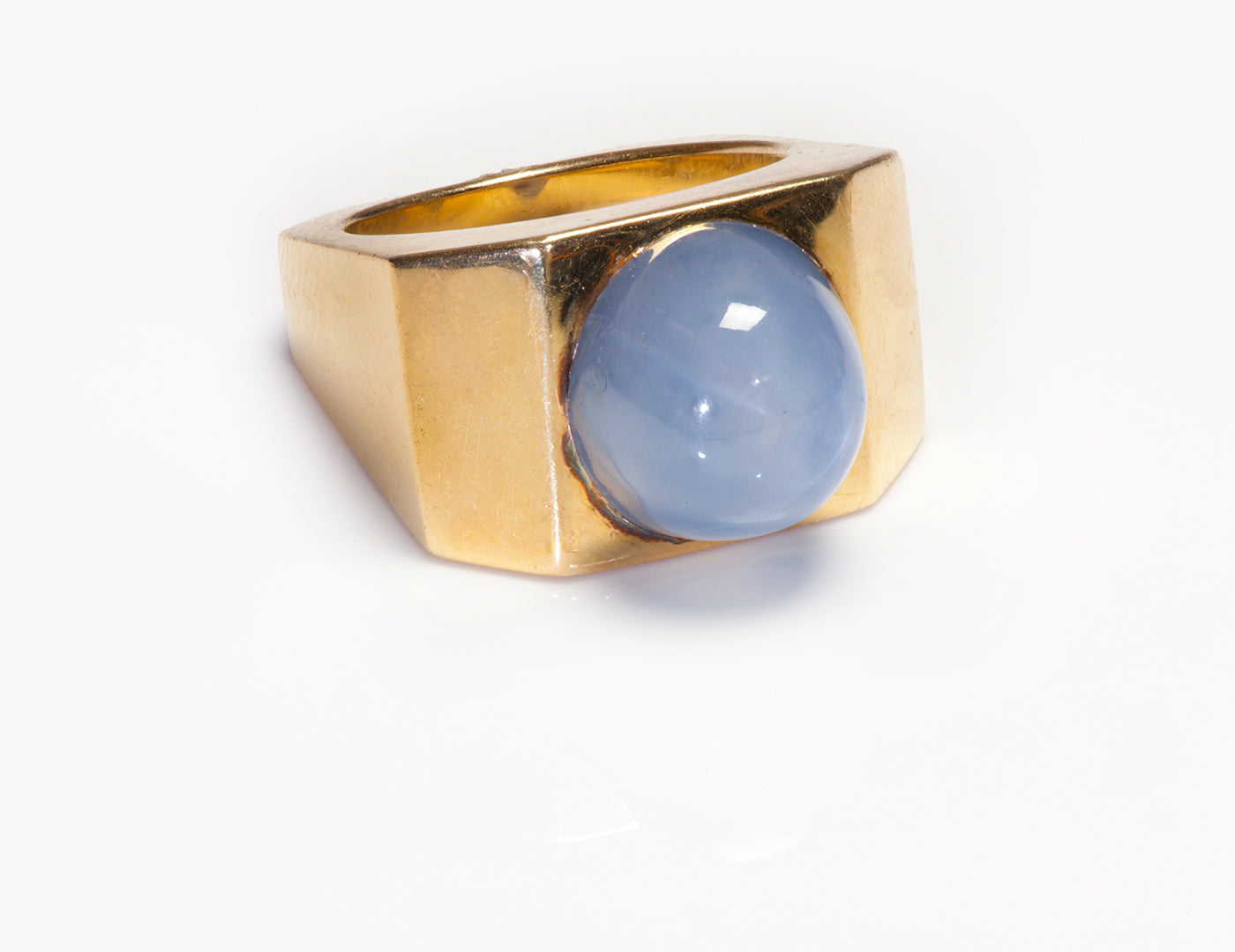 vintage-18k-yellow-gold-star-sapphire-ring