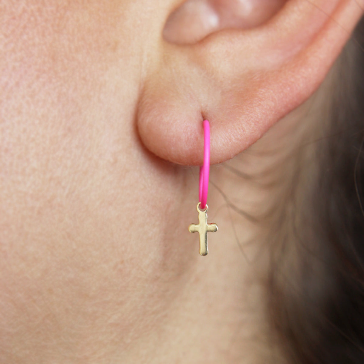 Earrings - Single earring with Cross and painted hoop - ORO18KT - 6 | Rue des Mille