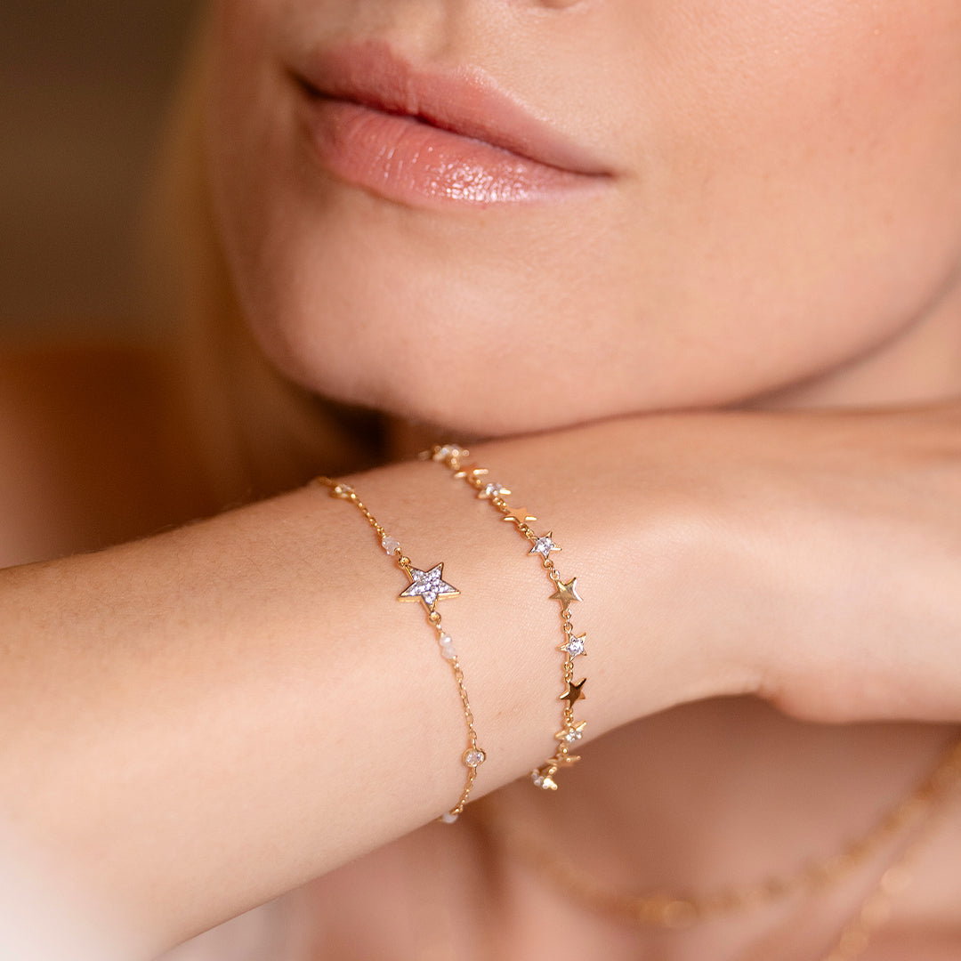Bracelet with bezels and small pavé star subject - STRADUST TEN