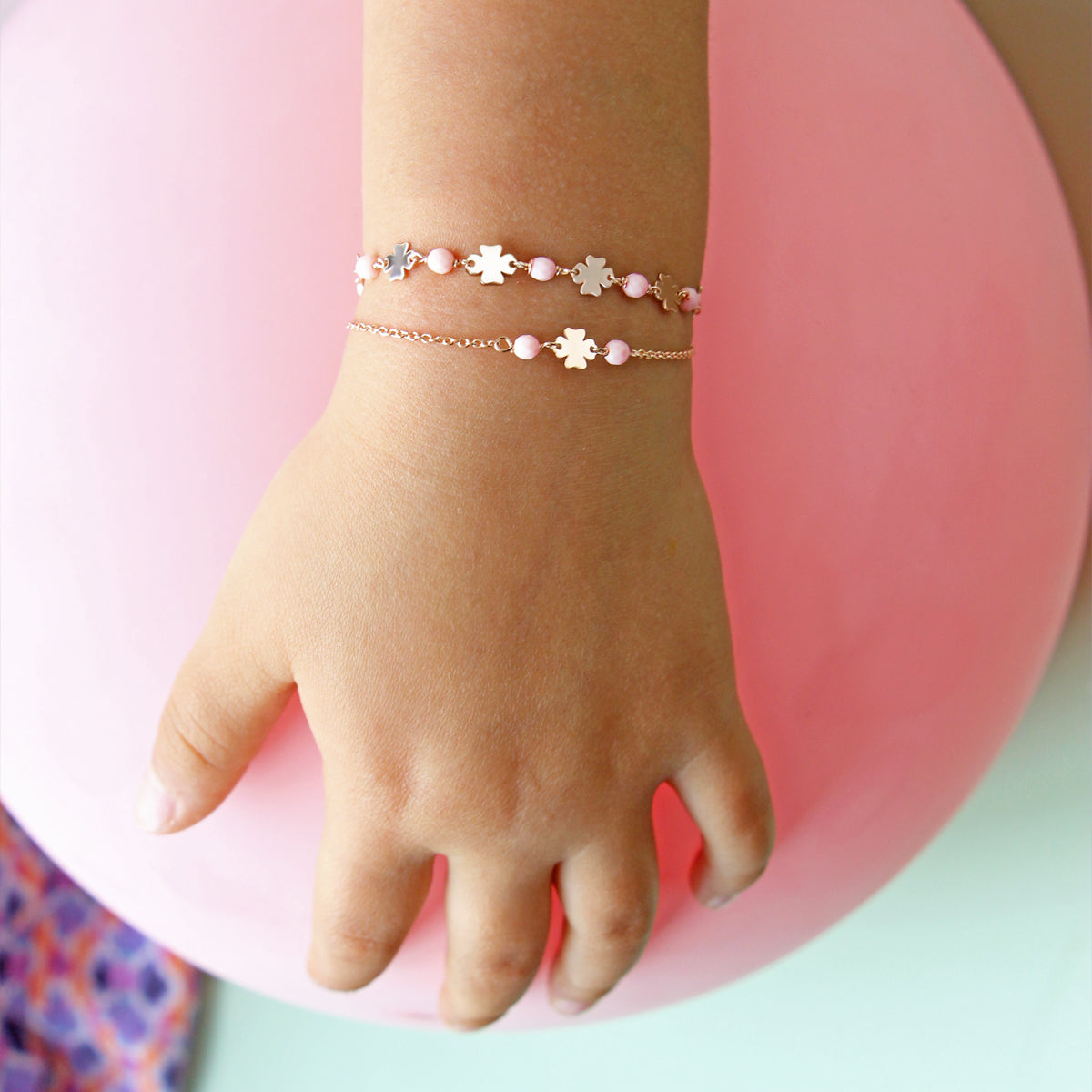 Bracelets -  Child bracelet chain Four-leaf clover  and Pink Stones - Io&Ro - 2 | Rue des Mille