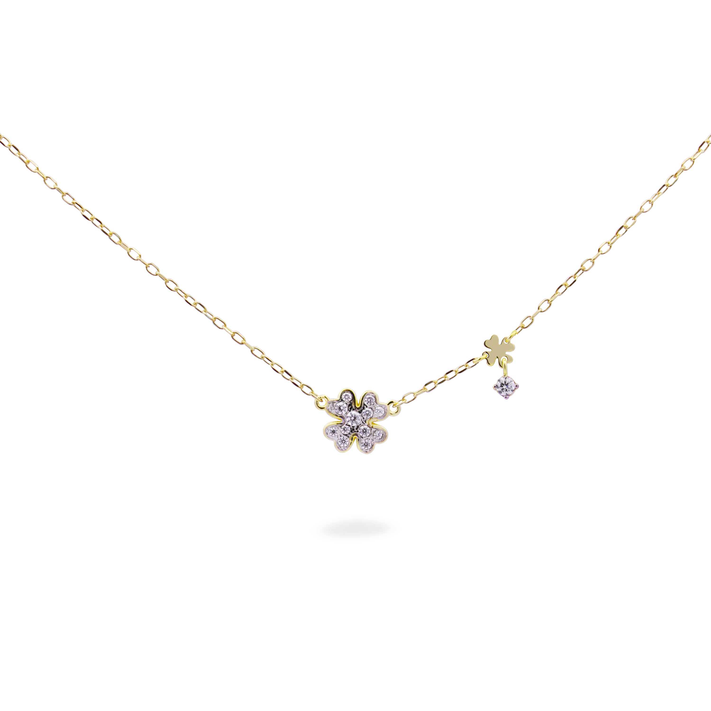 Chokers - Necklace with chain and pavè four-leaf clover - STARDUST TEN - 1 | Rue des Mille