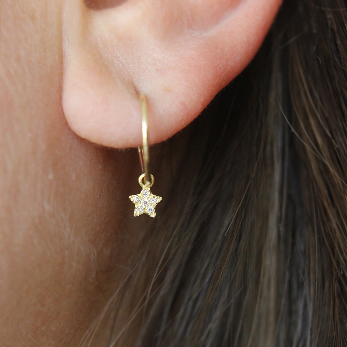 Earrings - Star mini hoop mono-earring and Lab Grown Diamonds  - ORO18KT - 2 | Rue des Mille
