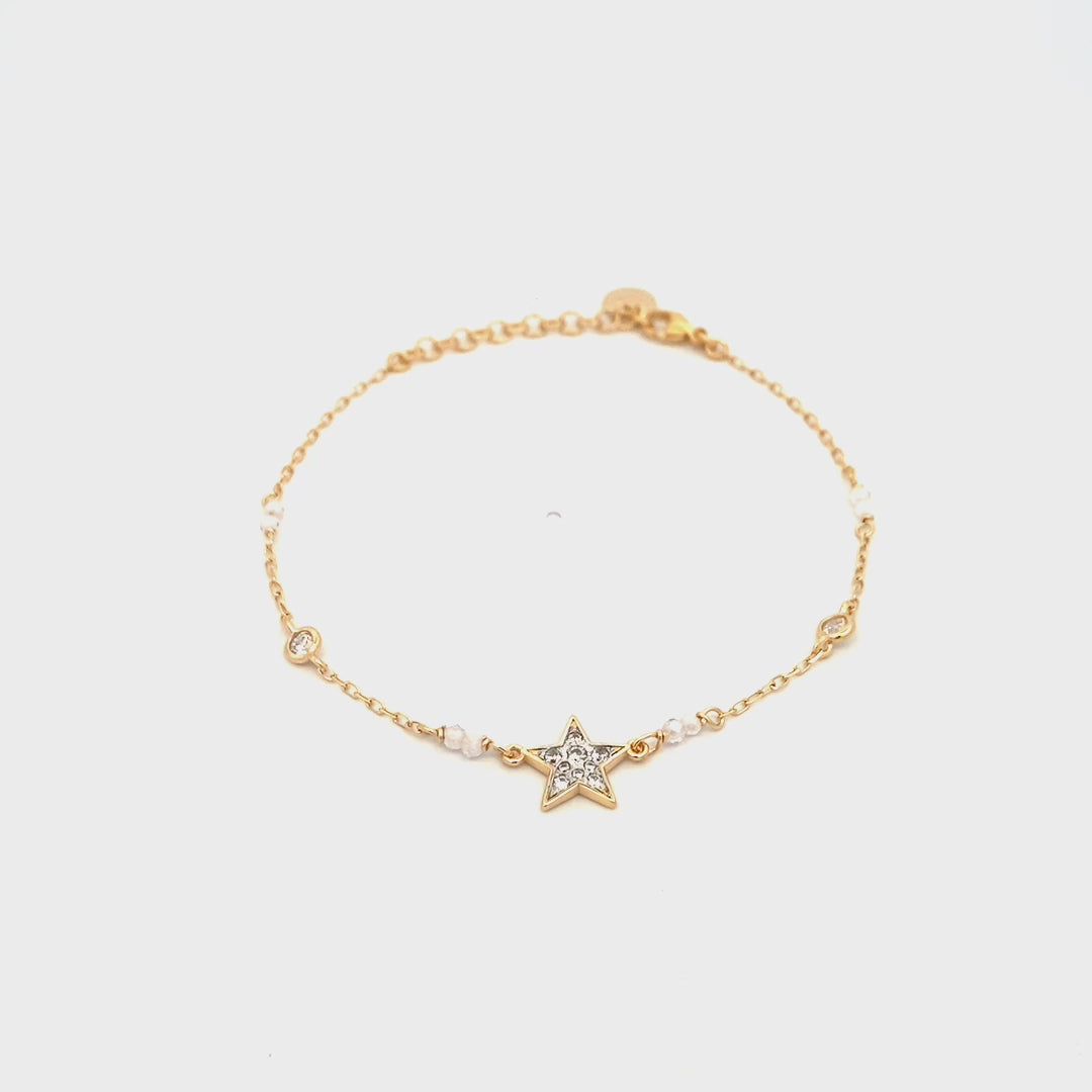 Bracelets - Bracelet with bezels and small pavé star subject - STRADUST TEN - thumbnail - video - 1 | Rue des Mille