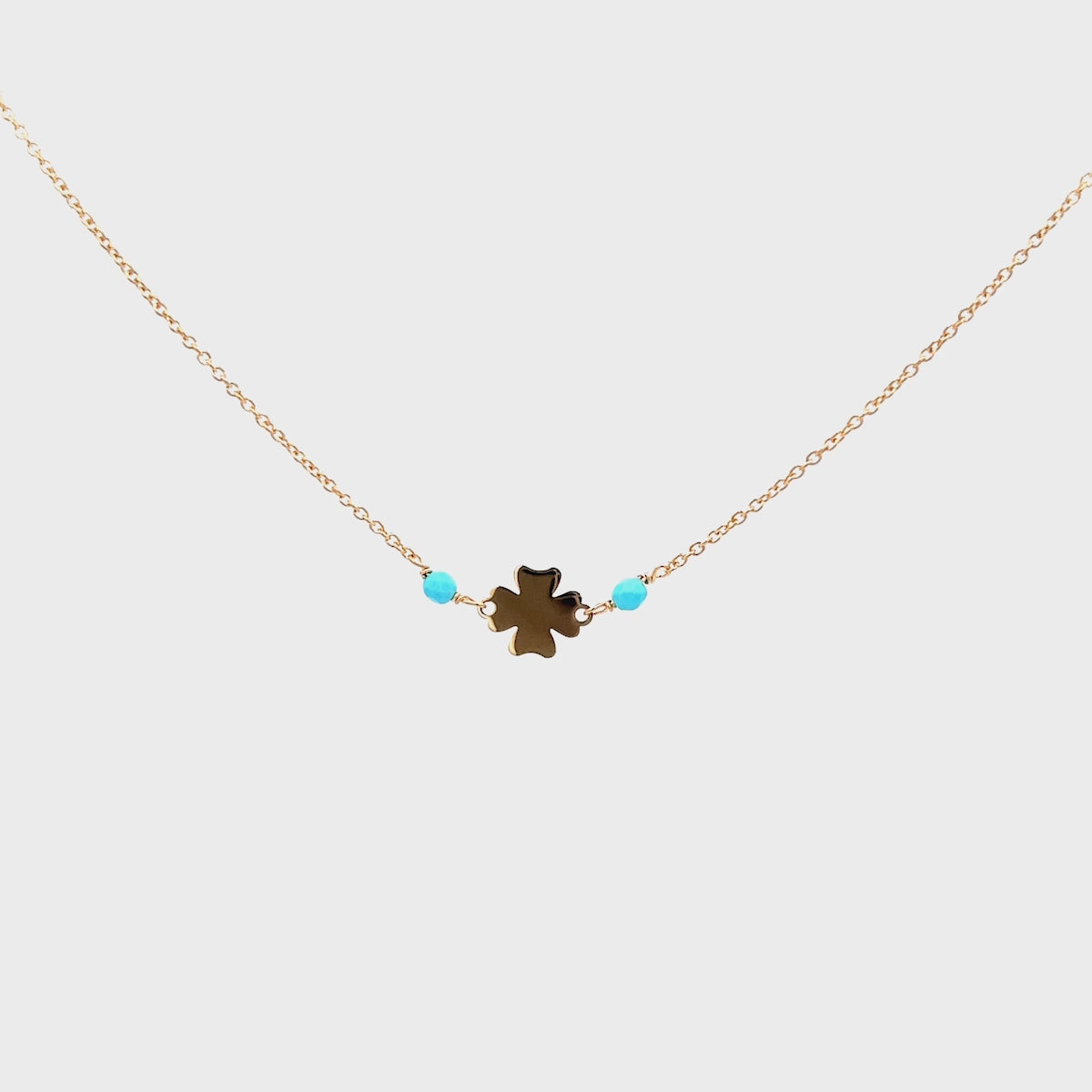 Chokers - Four-leaf clover chain necklace Turquoise stones - Io&Ro - thumbnail - video - 1 | Rue des Mille