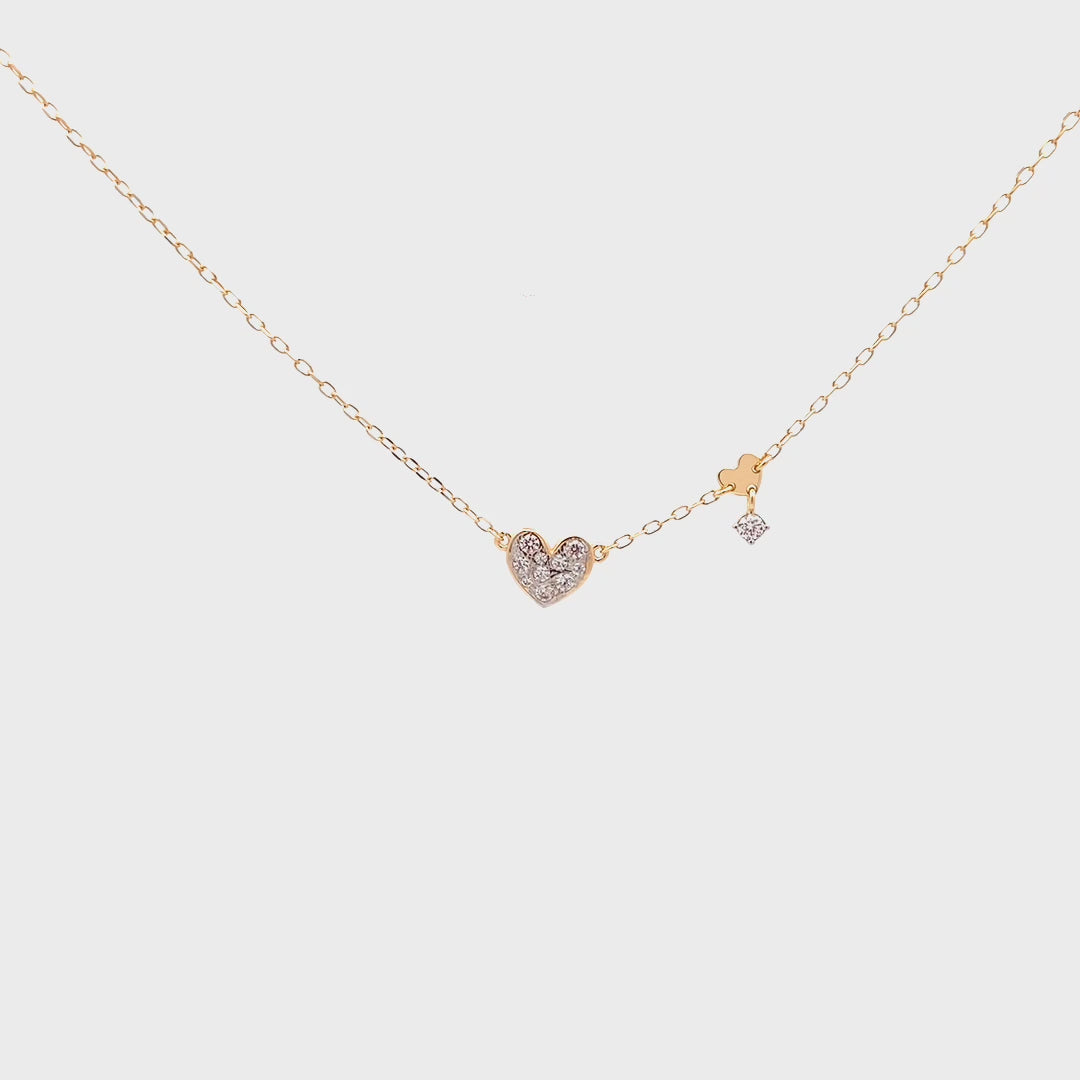Chokers - Necklace with chain and pavè heart - STARDUST TEN - thumbnail - video - 1 | Rue des Mille