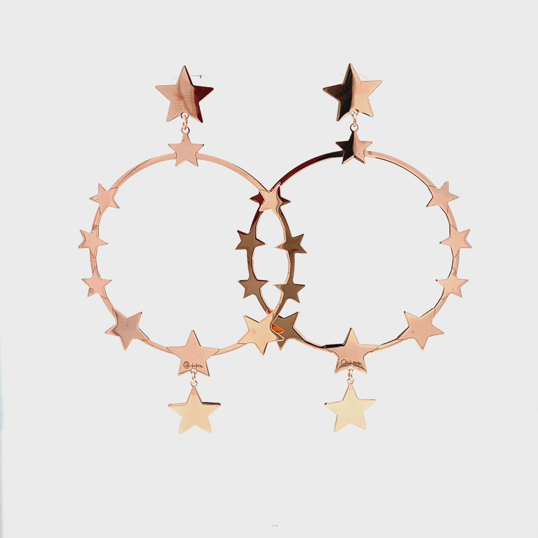 Earrings - Star Hoop Earrings - thumbnail - video - 1 | Rue des Mille