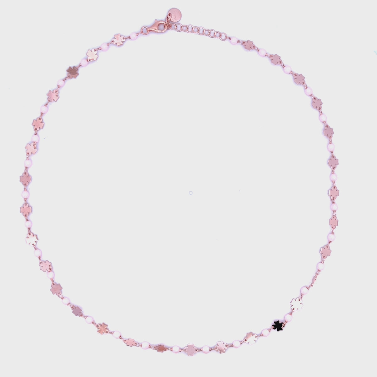 Chokers - Chained choker Four-leaf clover Pink stones adult - Io&Ro - thumbnail - video - 1 | Rue des Mille