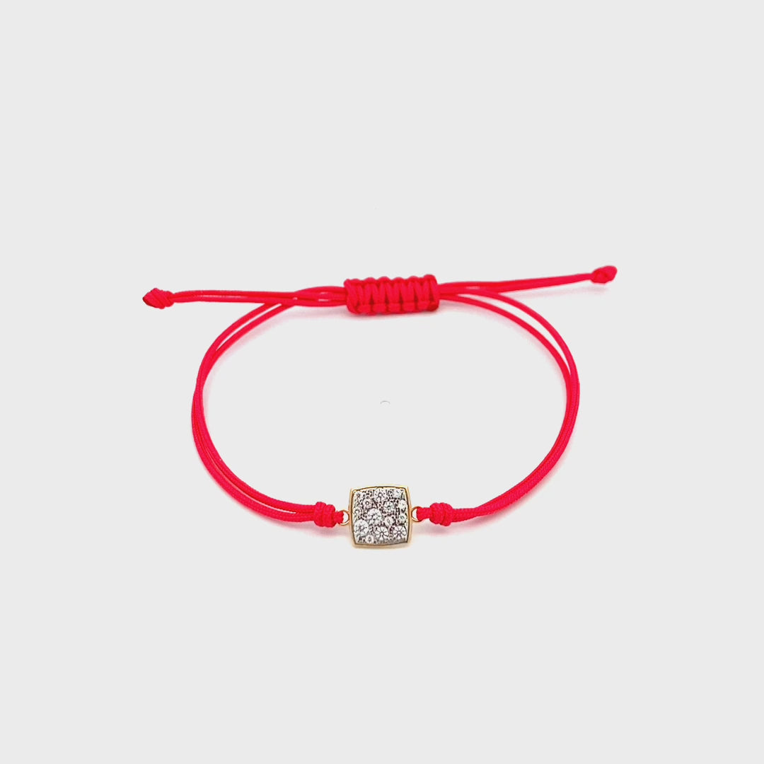 Bracelets - Bracelet with fabric cord and small pavé square - STARDUST TEN - thumbnail - video - 1 | Rue des Mille