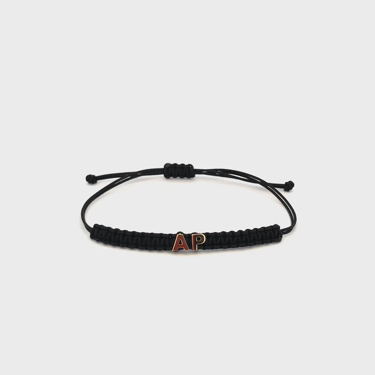 Bracciali - Bracciale tessuto nero personalizzabile - ORO18KT - thumbnail - video - 1 | Rue des Mille