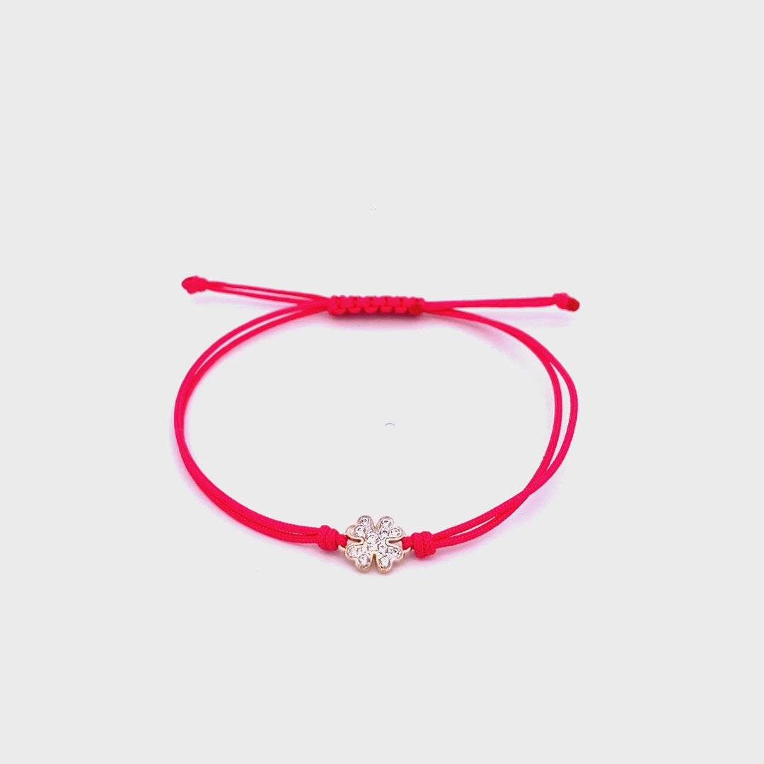 Bracelets - Bracelet with fabric cord and small pavé four-leaf clover - STARDUST TEN - thumbnail - video - 1 | Rue des Mille
