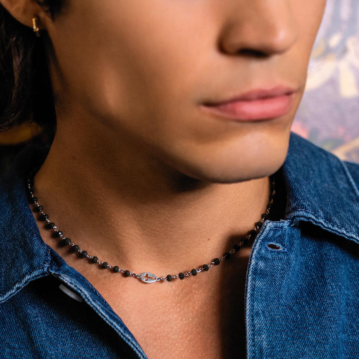 Chokers - Green chained choker and cross - TANGLE - 2 | Rue des Mille