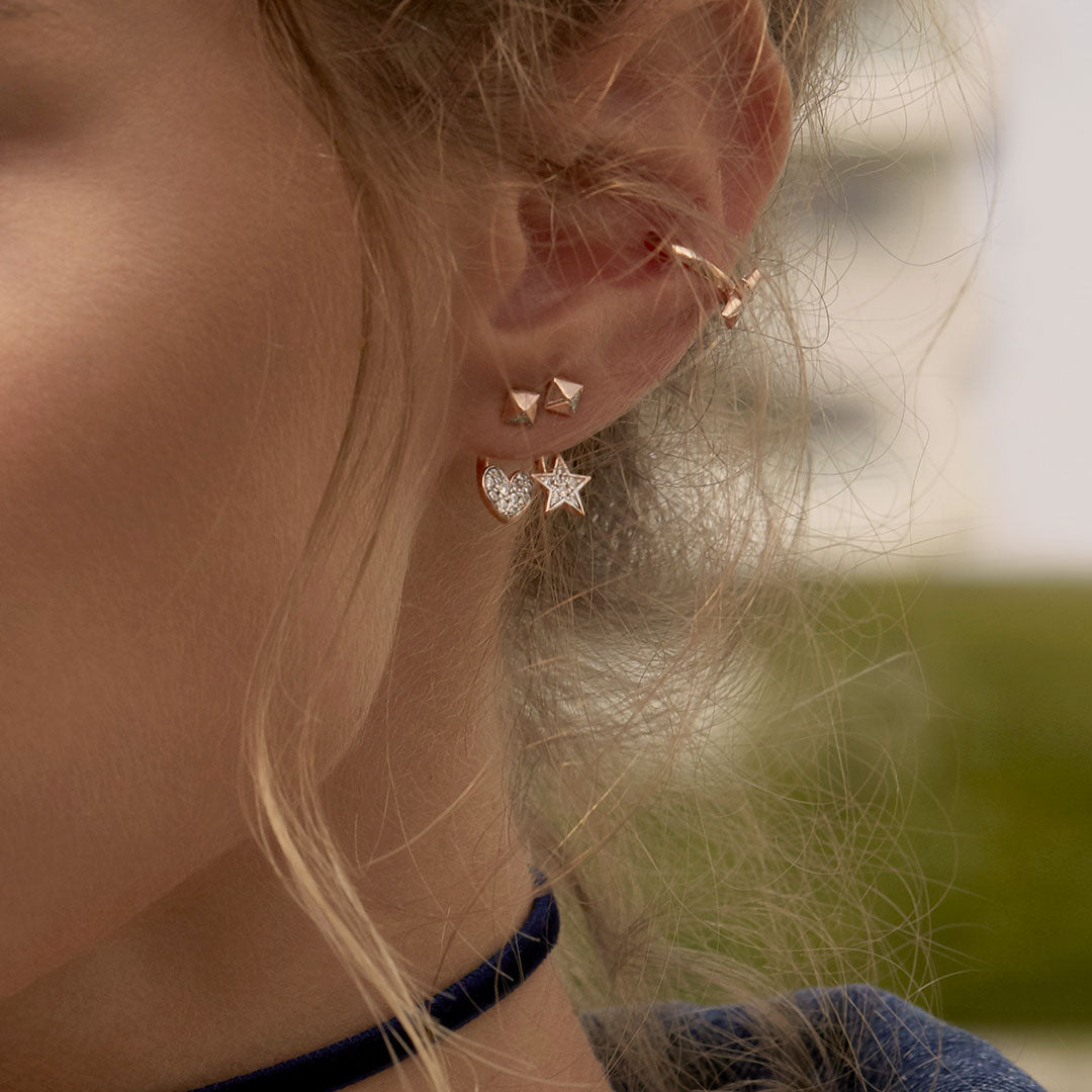 Mono Earring with Heart and Stud