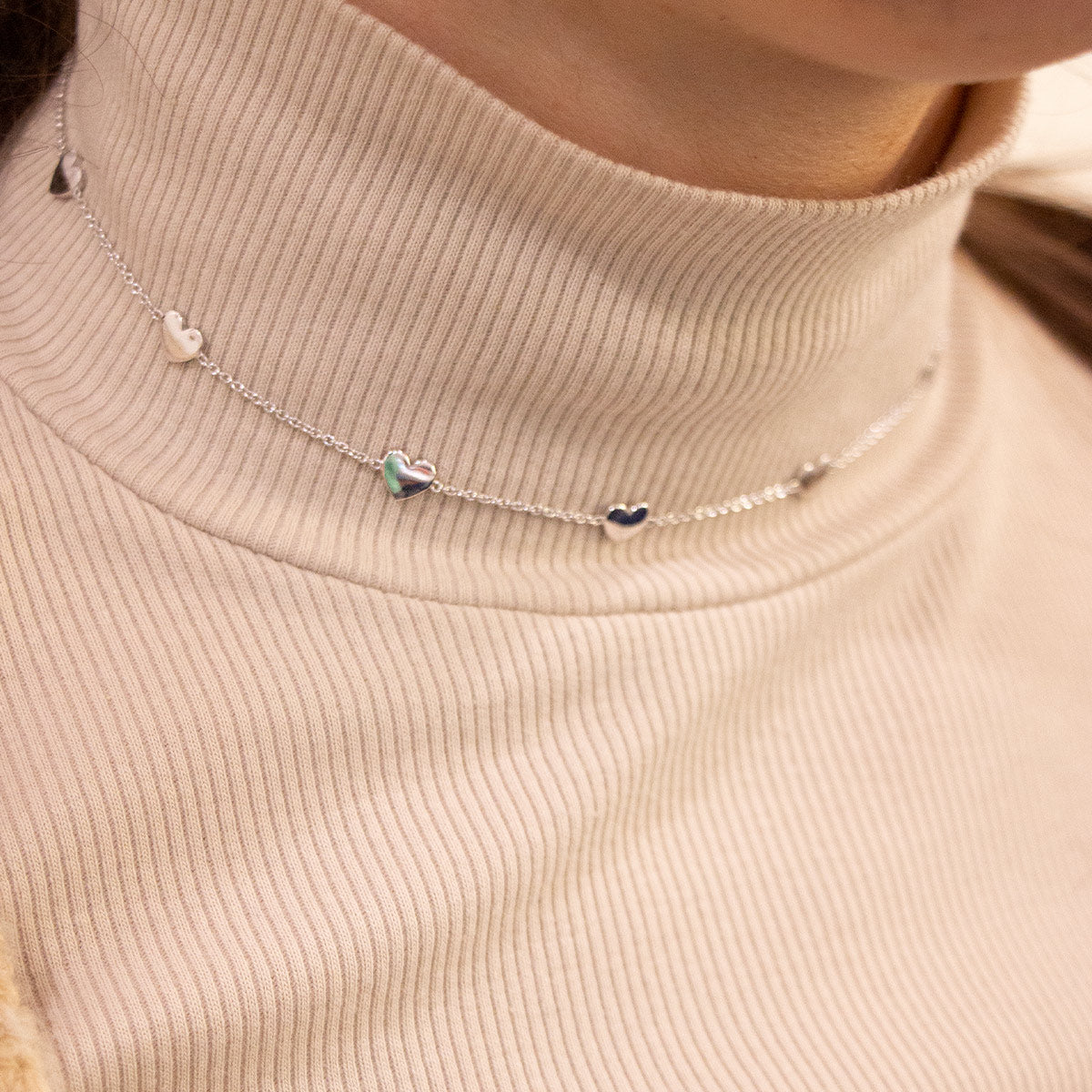 Chokers - Choker with 8 Hearts - 5 | Rue des Mille