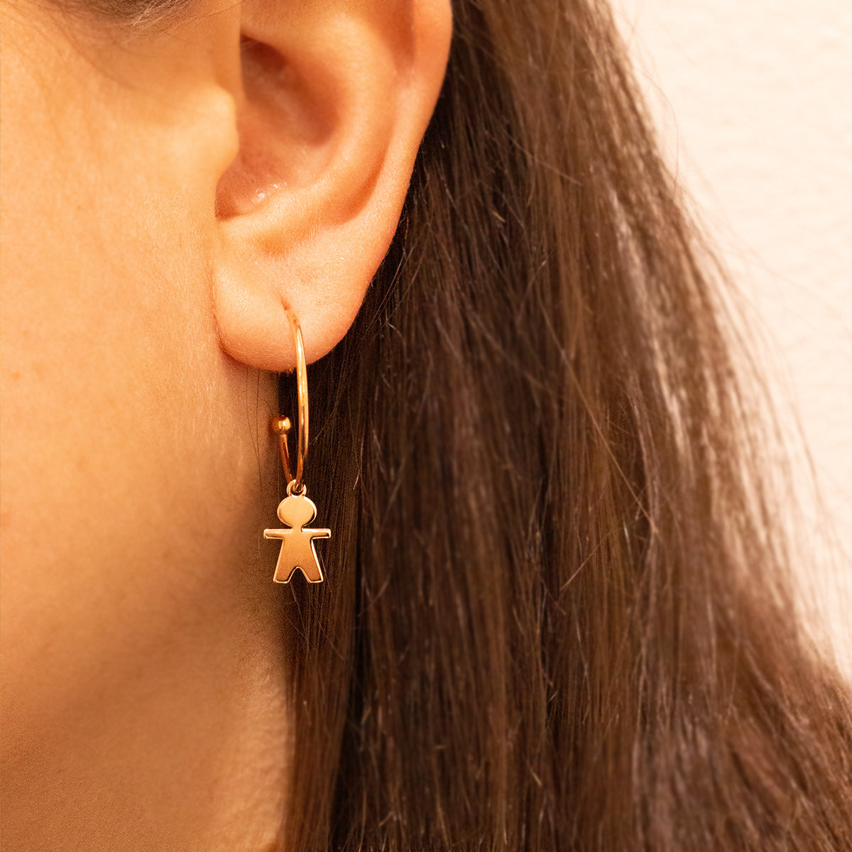 Earrings - Hoop Earrings Micro Pendant - Little Boy - 4 | Rue des Mille