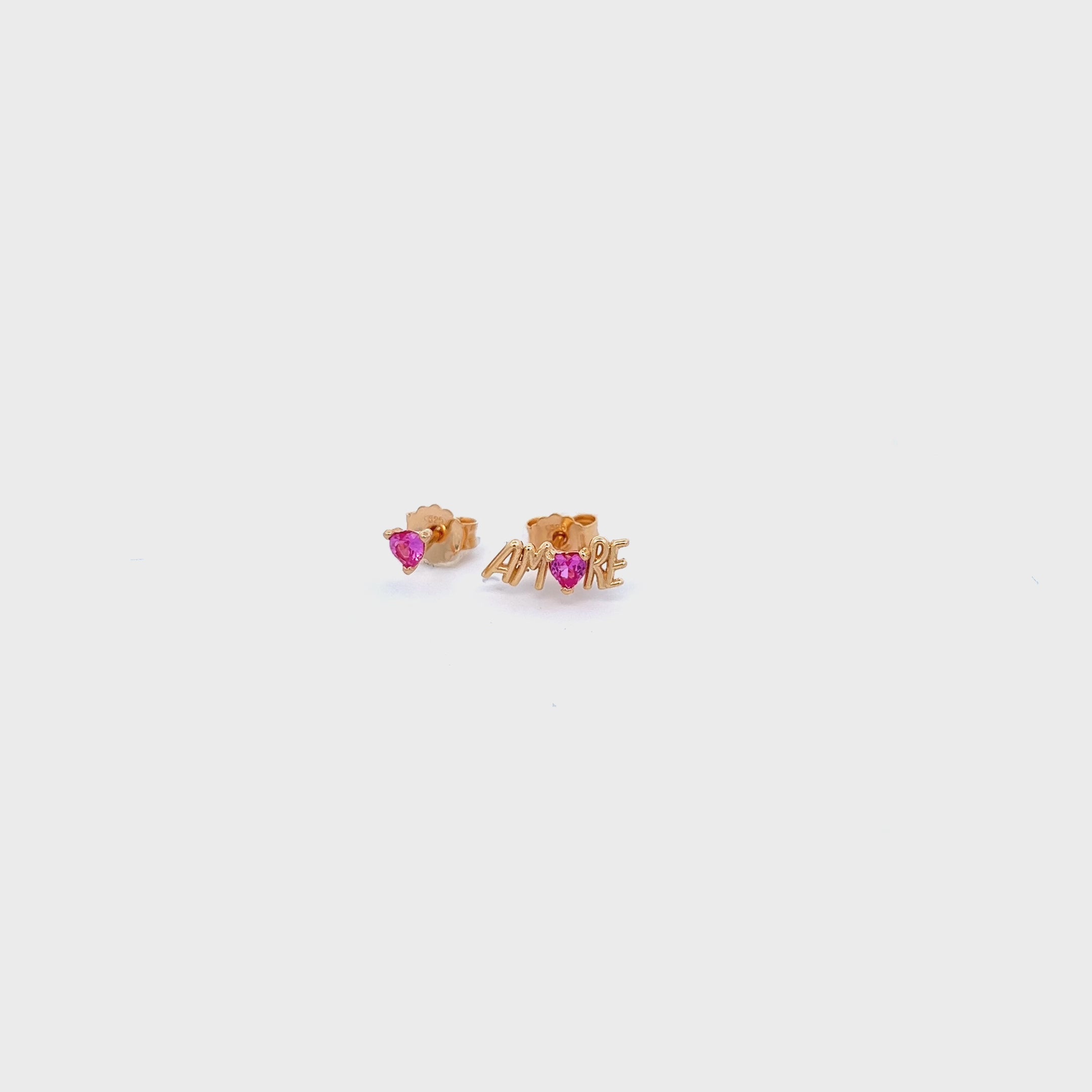 Earrings - Amore asymmetrical lobe earrings - thumbnail - video - 1 | Rue des Mille