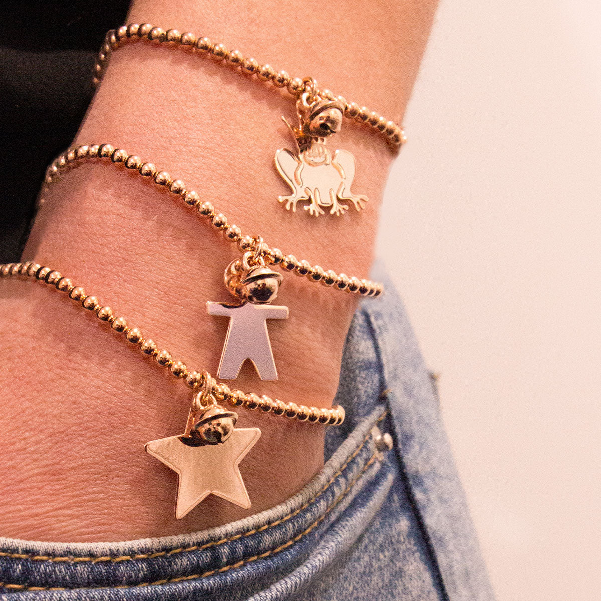 Bracelets - Beaded Stretch Bracelet with Star Pendant - 3 | Rue des Mille