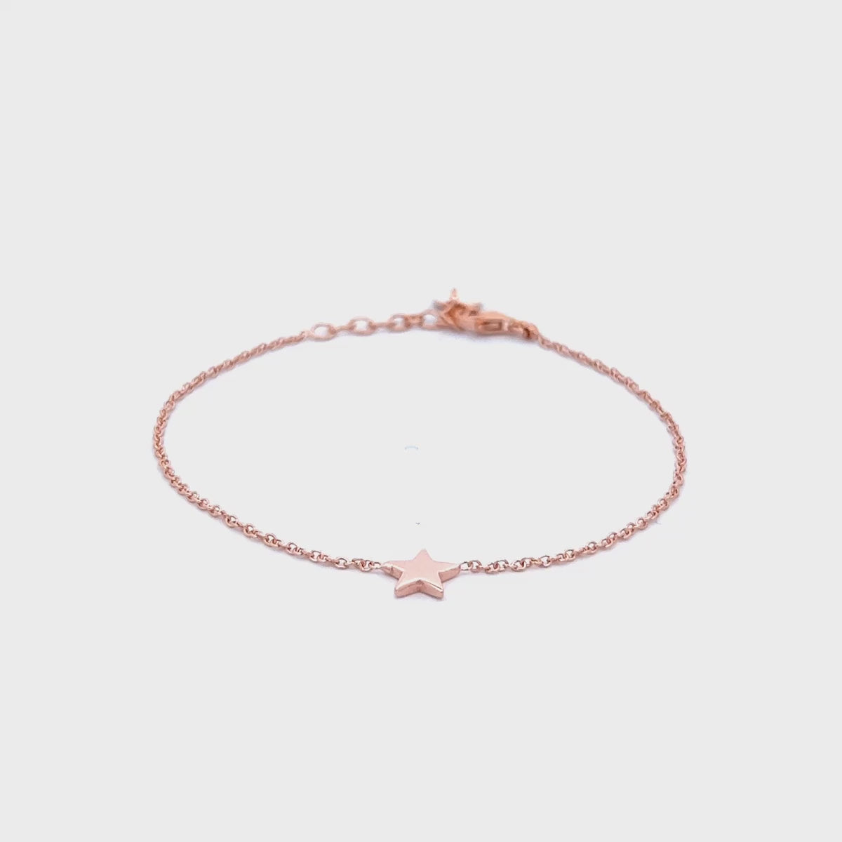 Bracelets - Bracelet rounded central subject - star - thumbnail - video - 1 | Rue des Mille