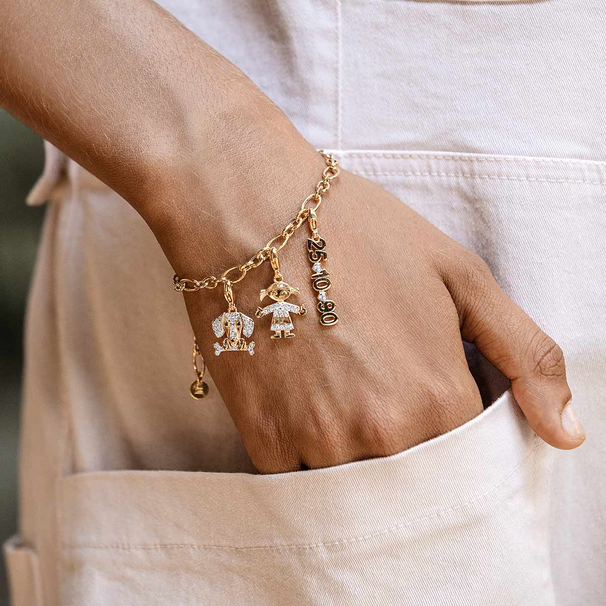 Bracelet With Vintage Alternating Cable Chain