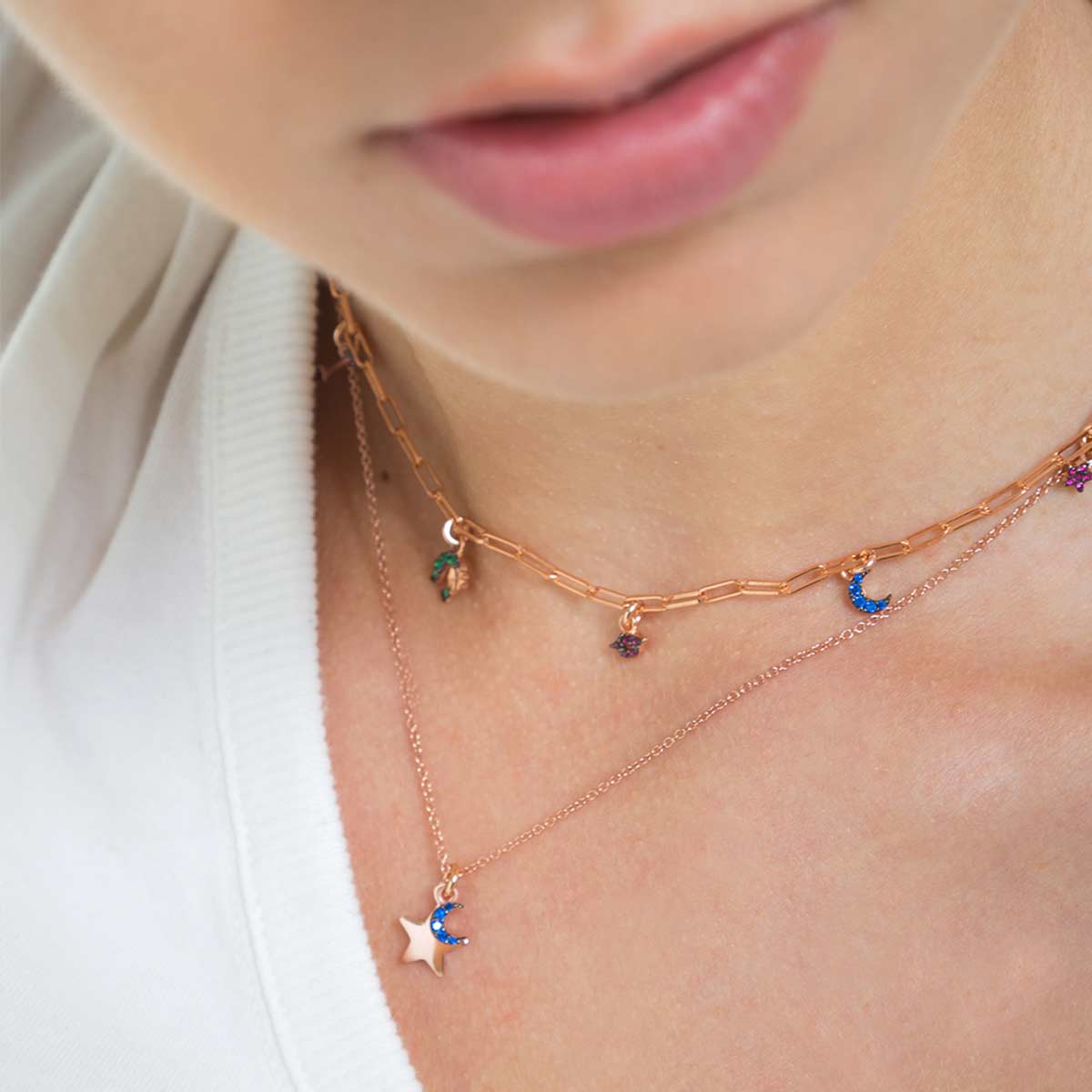 Rose Gold Chain Choker with rounded pendant and Micro Zircons - Star/Moon