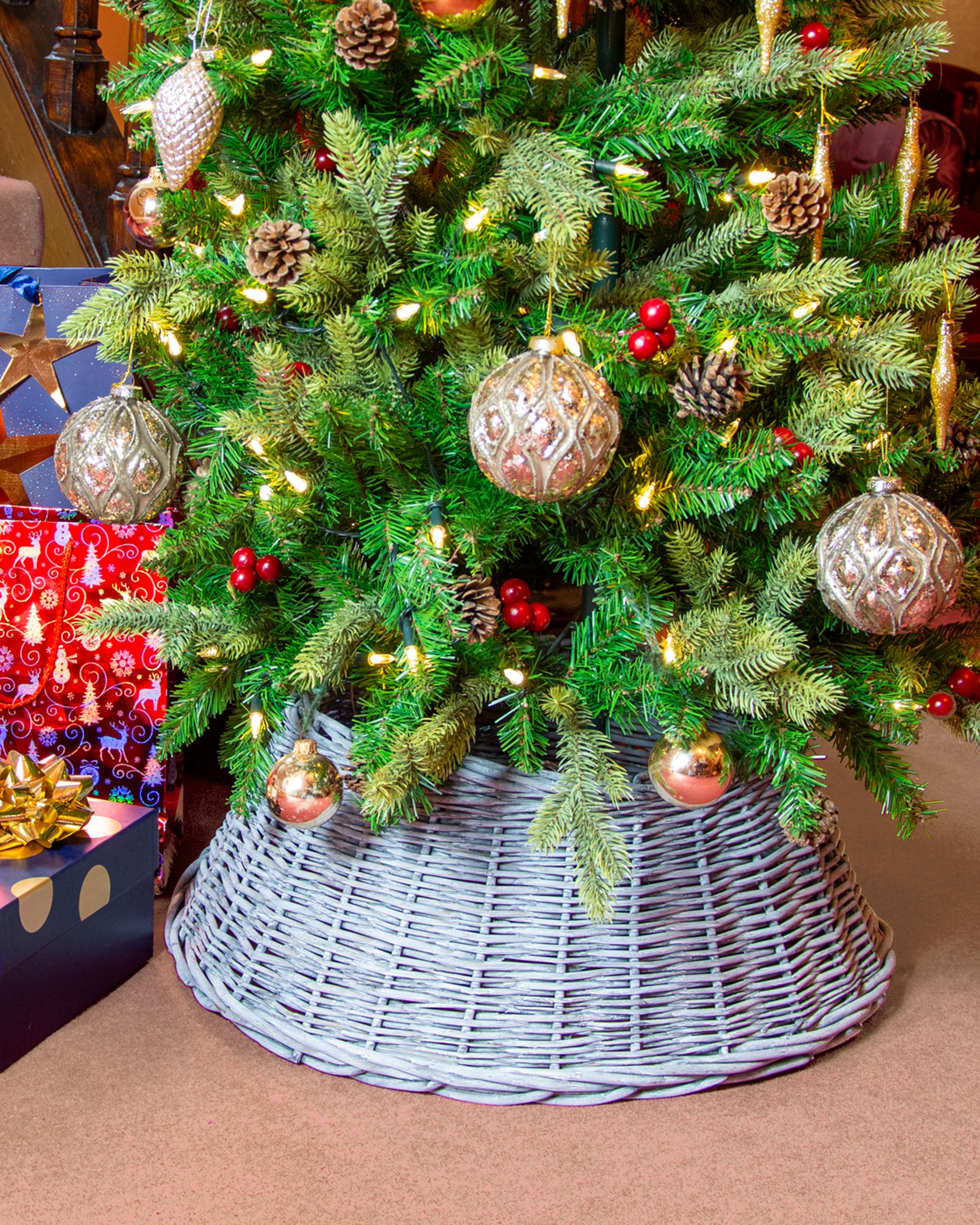 Grey Wicker Tree Skirt