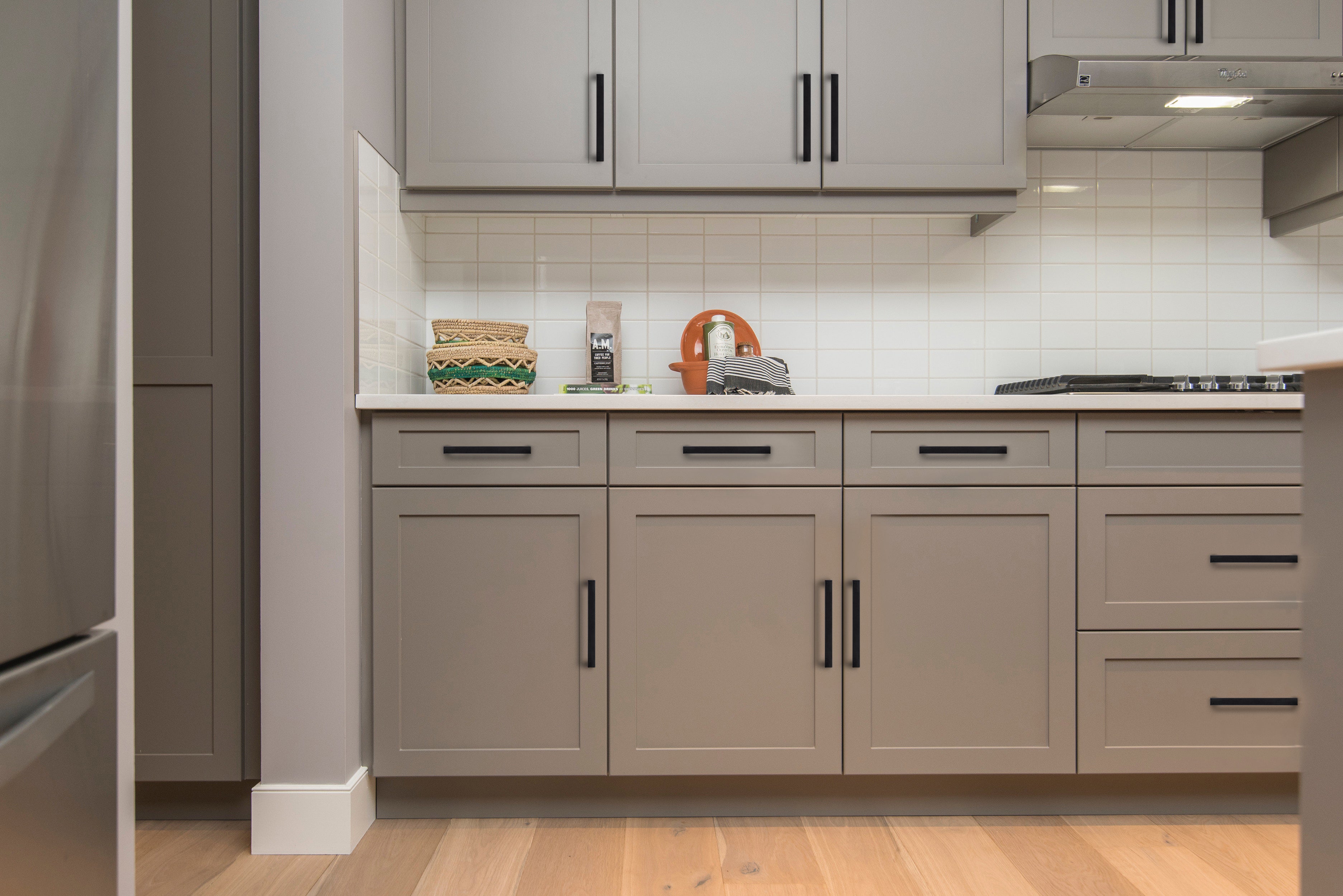 kitchen cabinet handles design