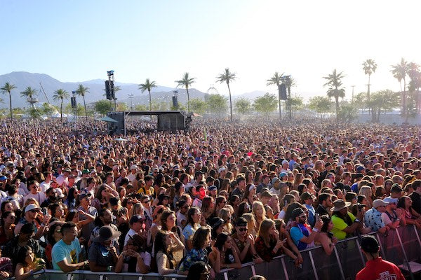 coachella 2023 crowd gathered tightly outside