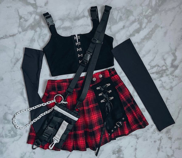 azuki-red-plaid-slit-skort with lotus cross body bag