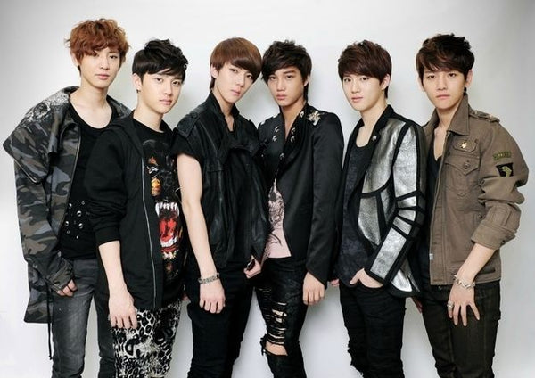 exo kpop boy group