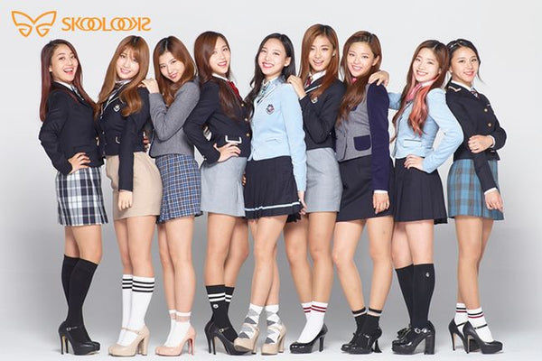 twice kpop groups in matching school uniforms