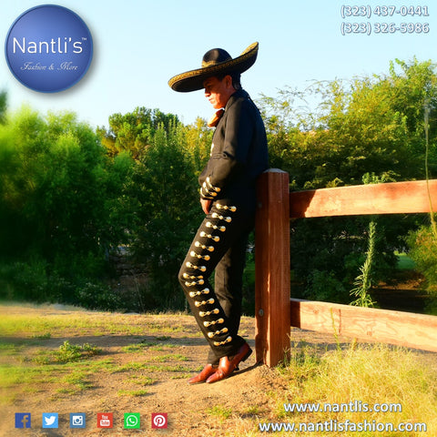 Trajes charros con Botonadura 