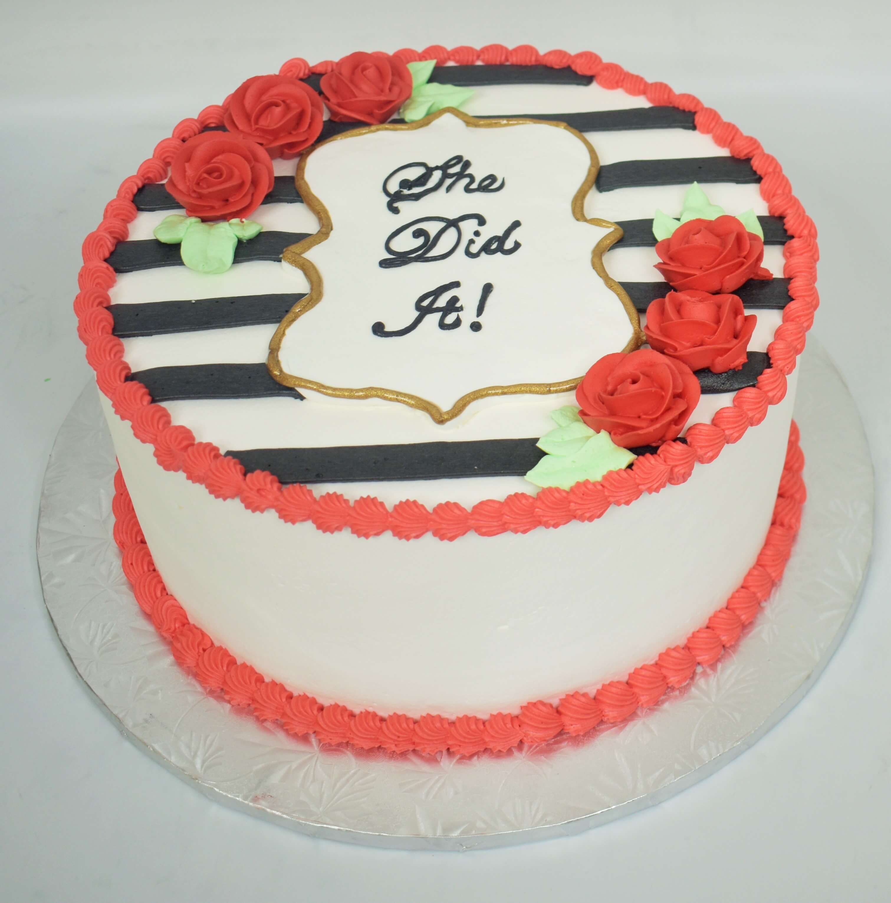 red rose cake