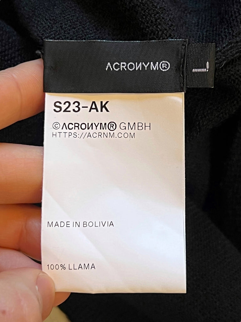 S23-AK Cashlama Knit – Archive Reloaded