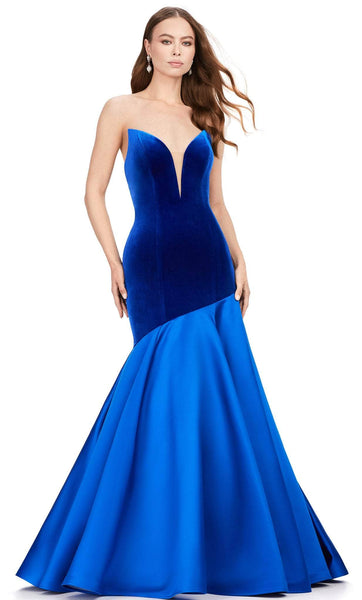 Strapless Natural Waistline Floor Length Mermaid Plunging Neck Sweetheart Asymmetric Fitted Dress with a Chapel Train with a Brush/Sweep Train