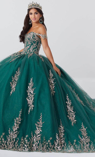 Natural Waistline Tulle Lace-Up Beaded Fitted Glittering Sequined Floral Print Sweetheart Floor Length Ball Gown Dress with a Court Train with a Cathedral Train