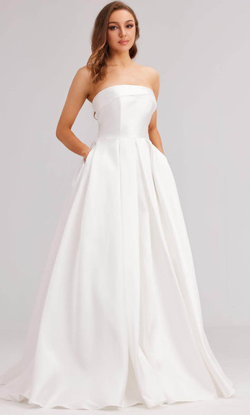 Sophisticated Strapless Natural Waistline Beaded Pleated Pocketed Lace-Up Straight Neck Dress with a Court Train